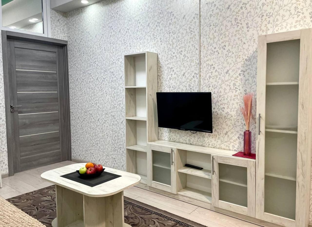 Newstyle Leilighet Kharkiv Eksteriør bilde